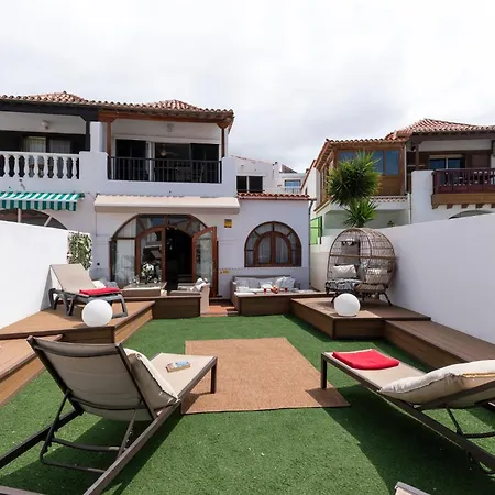 Villa Tricia 6 Bedroom Americas